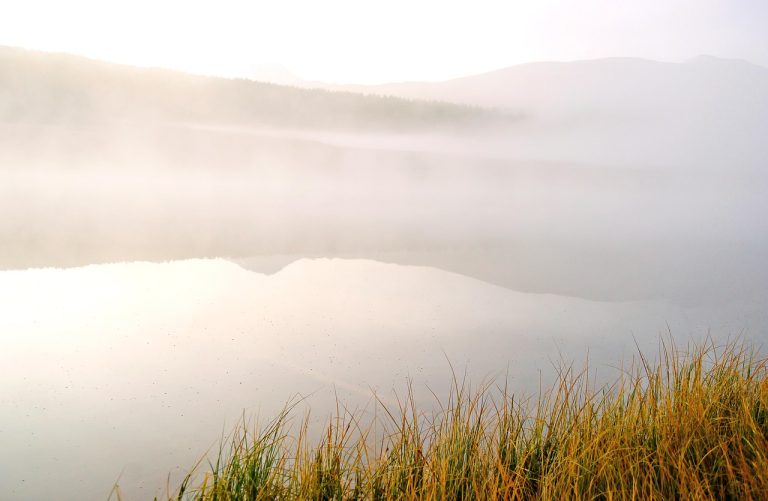 Как забронировать кемпер на Кольском полуострове онлайн